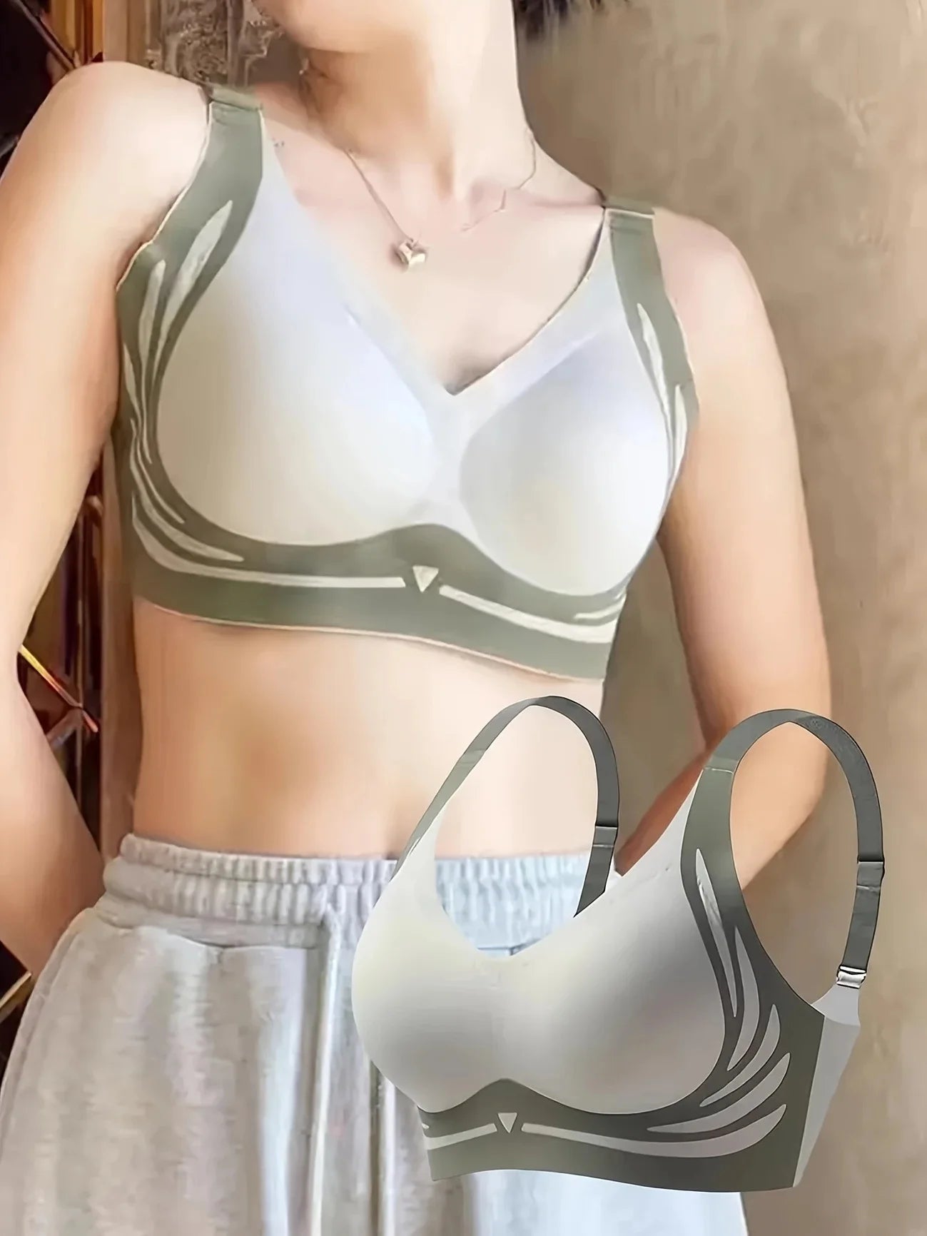 4 pieces, seamless lift anti-gravity push-up sports (sportsbras that gather and support breasts)